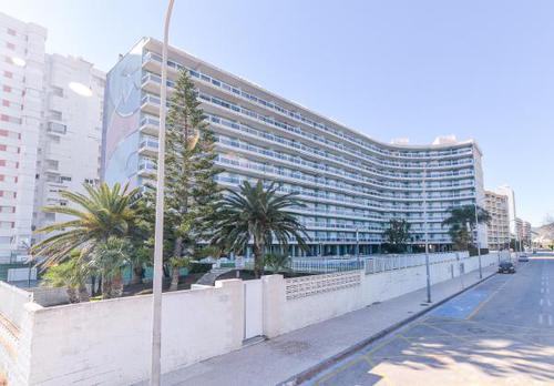 Apartment -
                        Playa De Gandia -
                        3 bedrooms -
                        7 persons